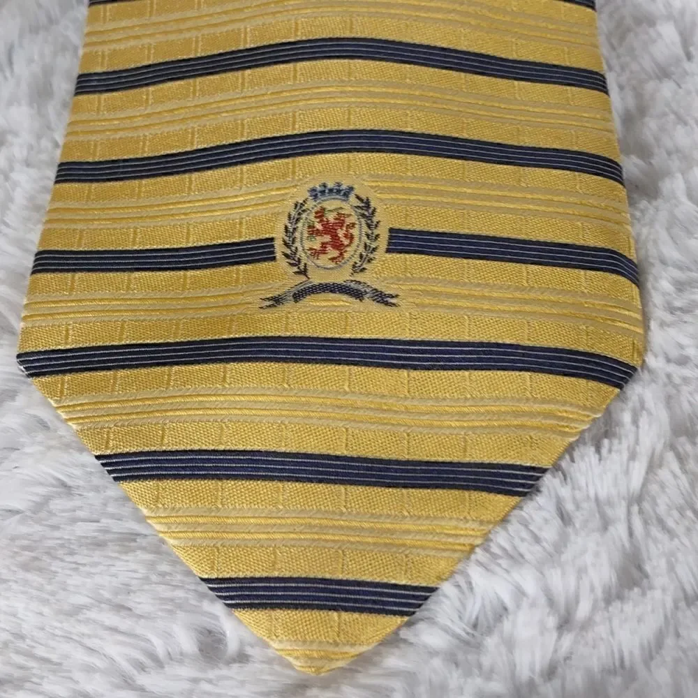 Tommy Hilfiger Silk Striped Men's Neck Tie
